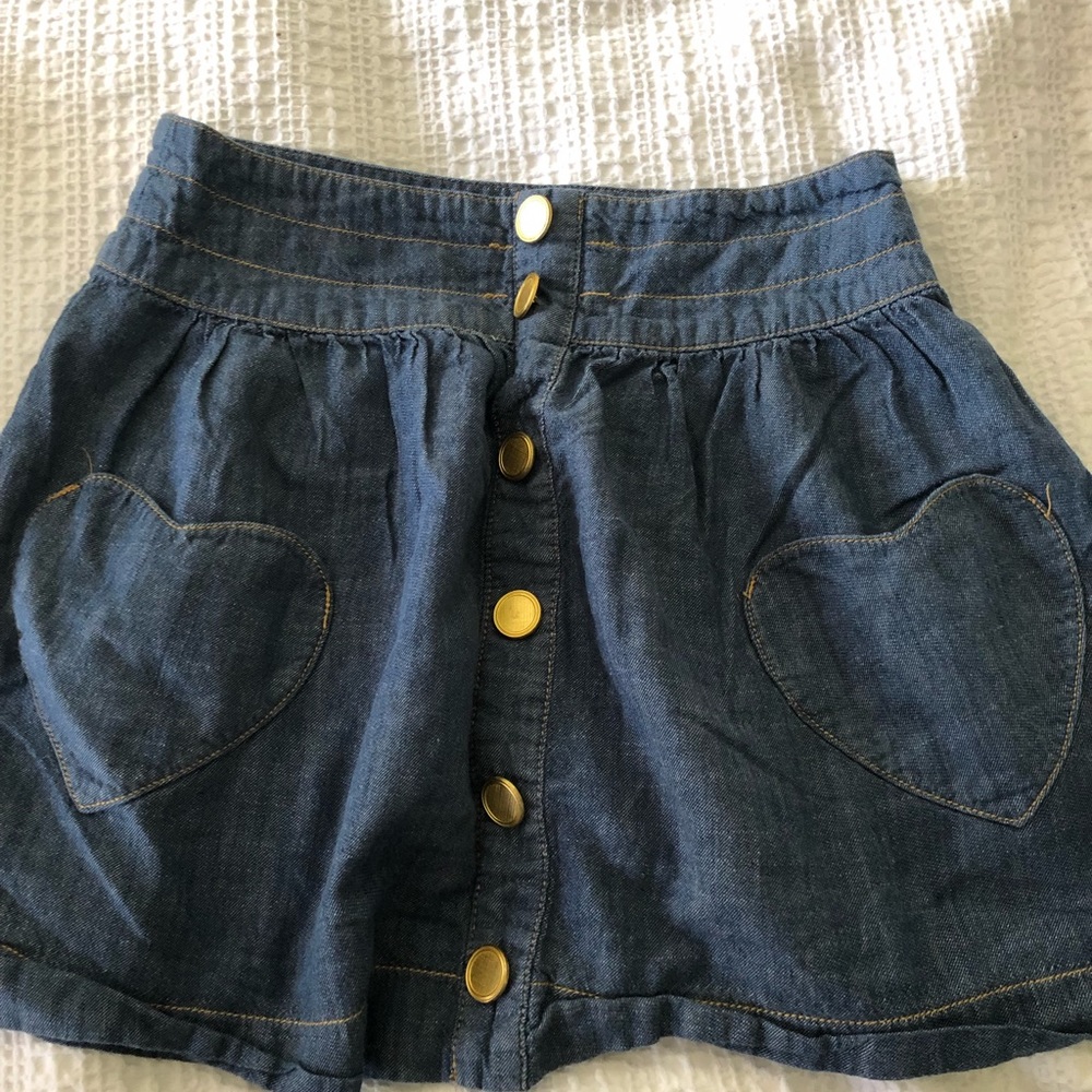 Women’s high waisted denim skirt